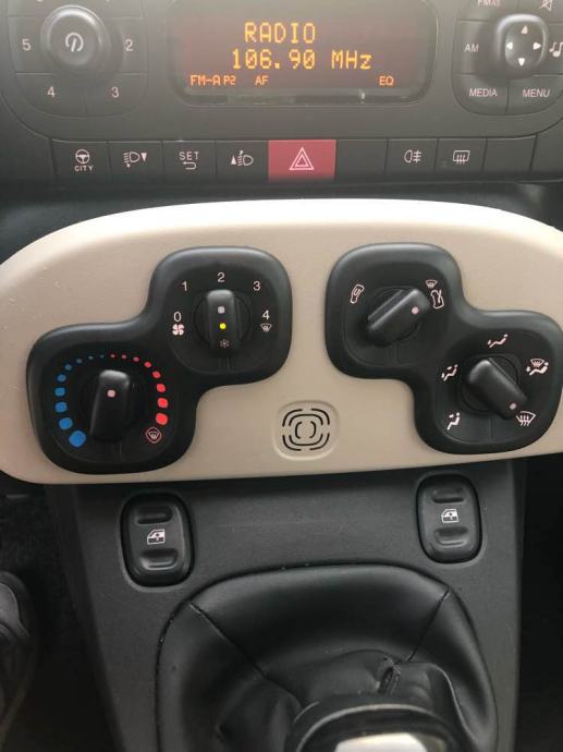 Fiat Panda 1,2 Pop, fotografija 9