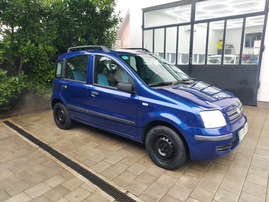Fiat Panda 1,2 Magnifica. KLIMA, NOVI AUSPUH I ISPUSNI SUSTAV, fotografija 5