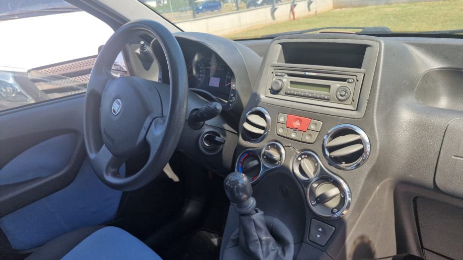 Fiat Panda 1,2 Magnifica. KLIMA, NOVI AUSPUH I ISPUSNI SUSTAV, fotografija 7