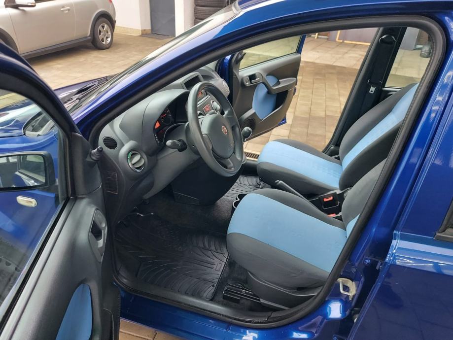 Fiat Panda 1,2 Magnifico KLIMA, NOVI AUSPUH I ISPUSNI SUSTAV, fotografija 10