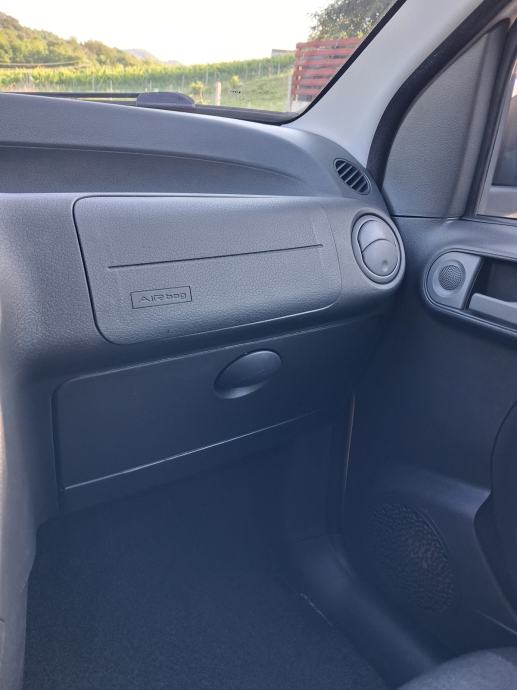 Fiat Panda 1,2 Dynamic, fotografija 9