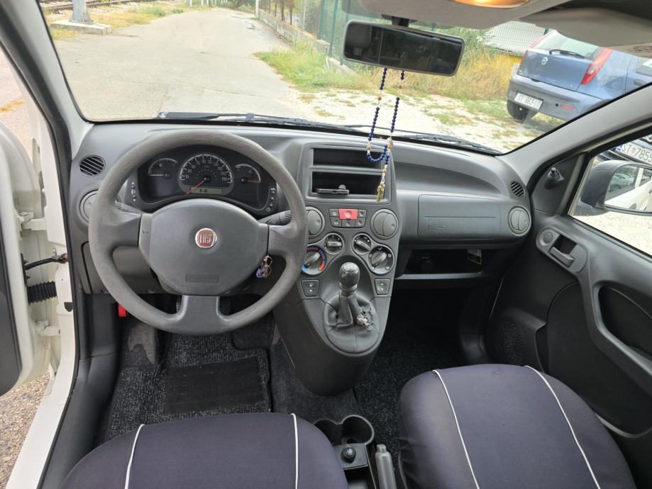 Fiat Panda 1,2, fotografija 11