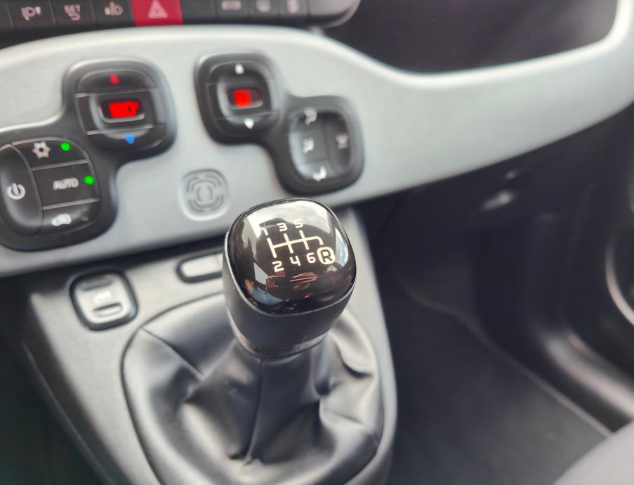 Fiat Panda Cross 1,0 mild hybrid, fotografija 9