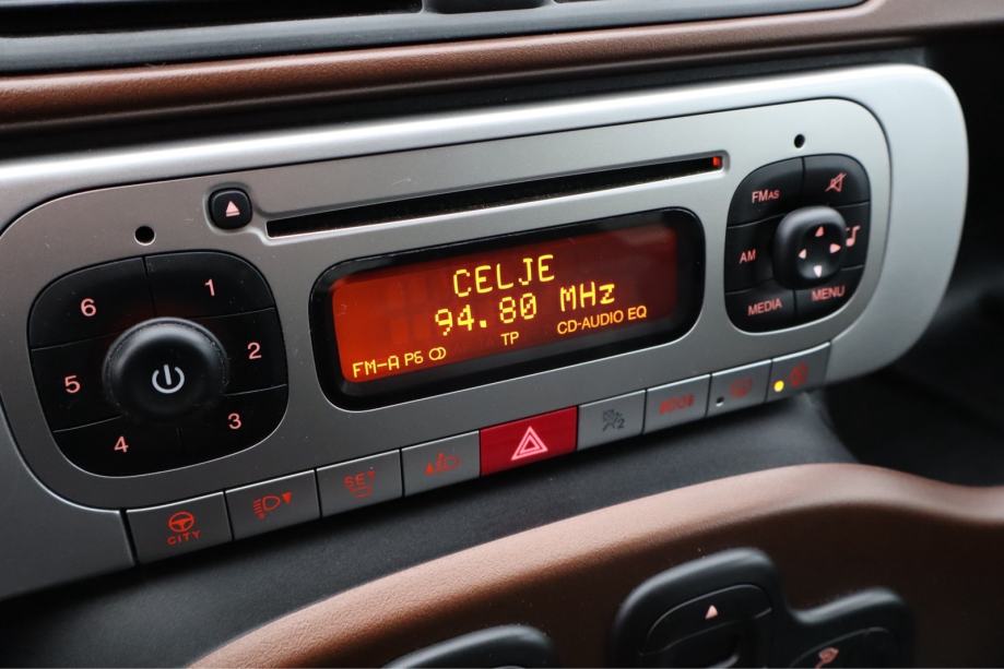 Fiat Panda CROSS - 1.3 MULTIJET - POVIŠENA - ALU, fotografija 14