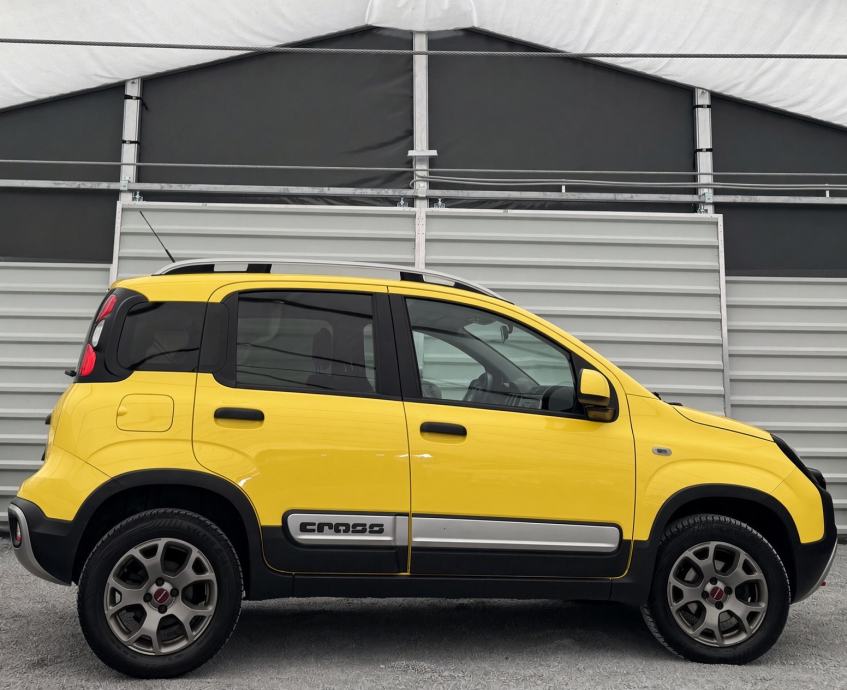 Fiat Panda CROSS - 1.3 MULTIJET - POVIŠENA - ALU, fotografija 4