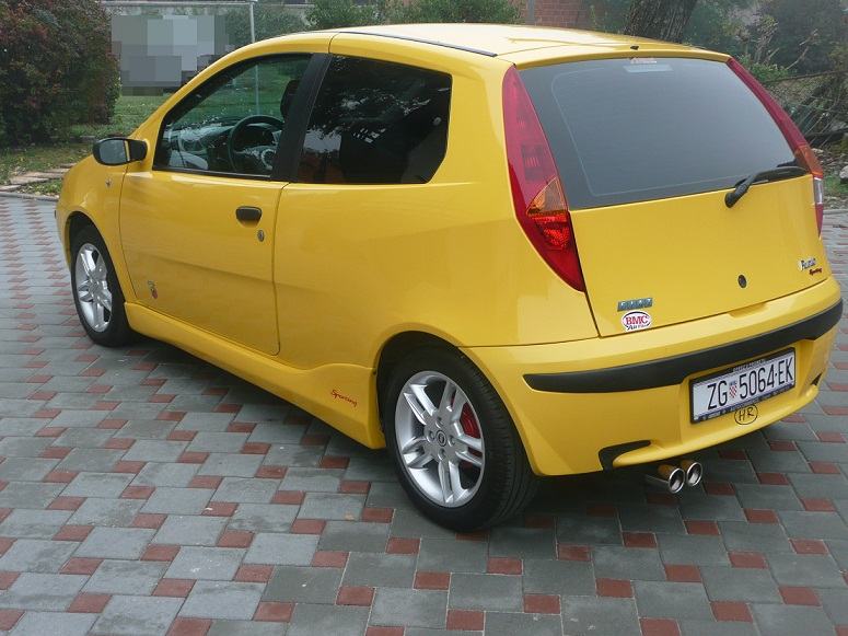 Fiat Punto 1,2 16V  sporting full reg. 1 god.