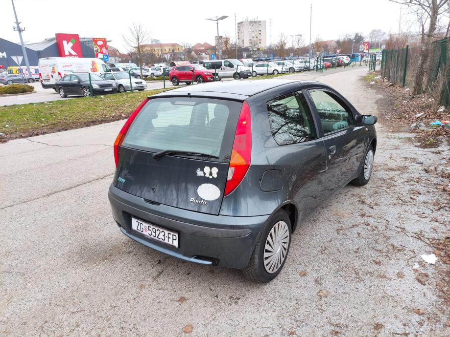 Fiat Punto 1.2, 2003. g., 44kW, klima, fotografija 5