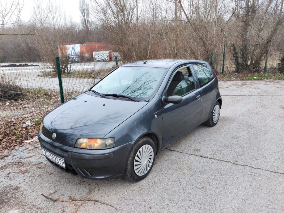Fiat Punto 1.2, 2003. g., 44kW, klima, fotografija 3
