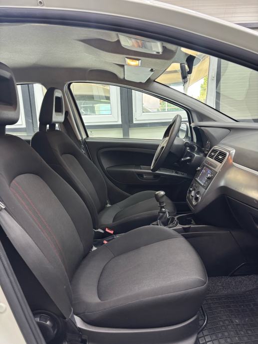 Fiat Punto 1,2 8V HR auto,Klima,Navi,CarPlay,Reg06/27g., fotografija 13