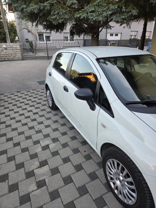 Fiat Punto 1,2 8V *nije uvoz*, fotografija 4