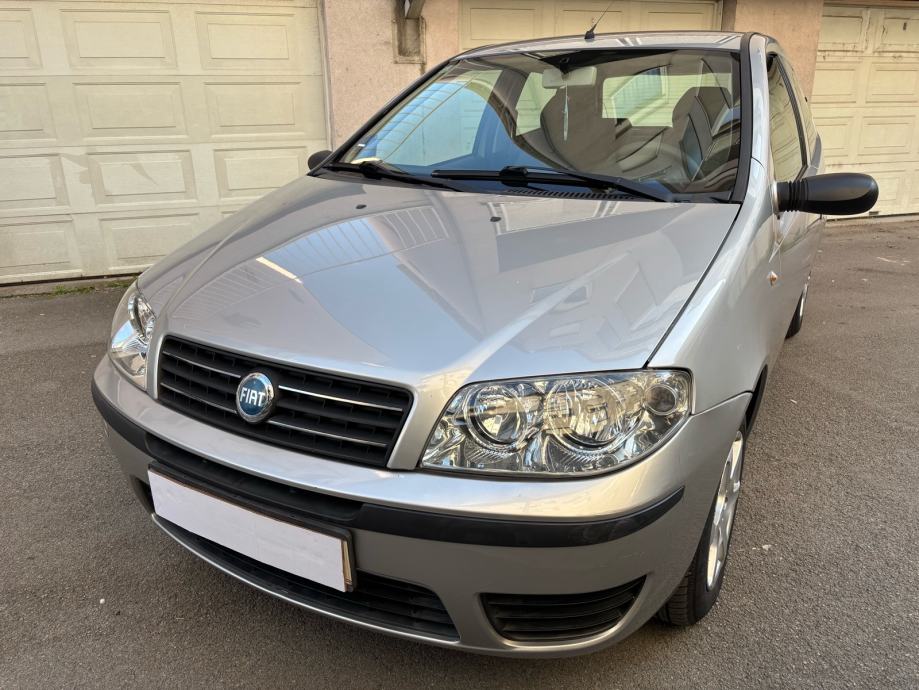Fiat Punto 1.2 benzin, samo 97ooo kilometara, servo, klima, servisna, fotografija 6