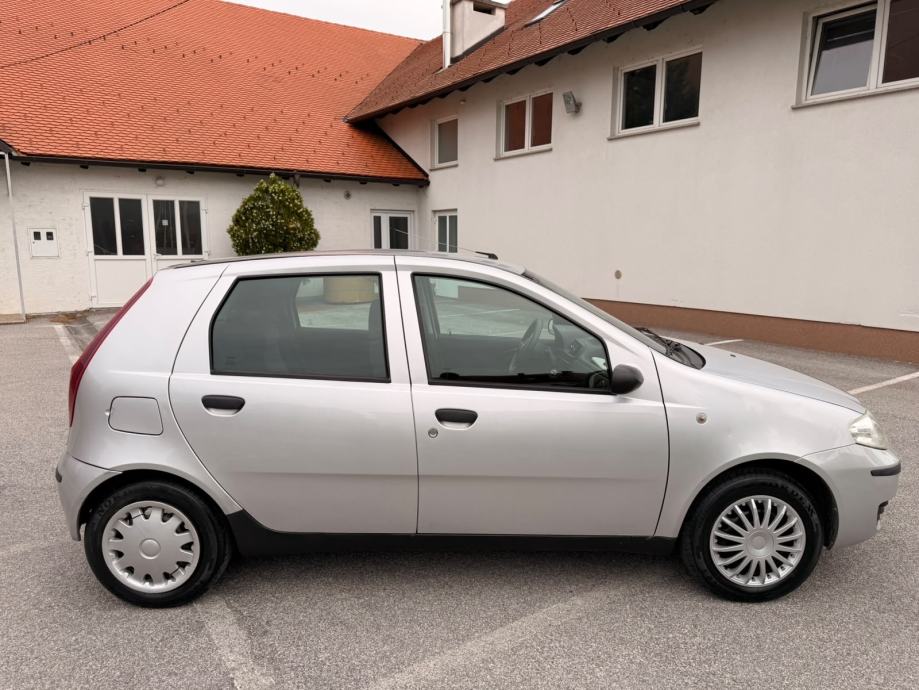 Fiat Punto 1,2 KLIMA AUTO DOBAR BEZ ULOGA, fotografija 10