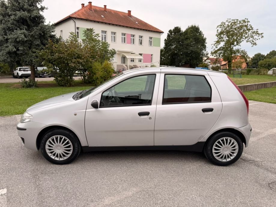 Fiat Punto 1,2 KLIMA AUTO DOBAR BEZ ULOGA, fotografija 12