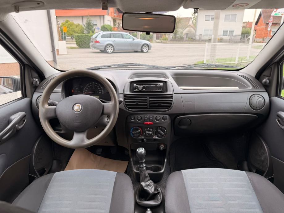 Fiat Punto 1,2 KLIMA AUTO DOBAR BEZ ULOGA, fotografija 14