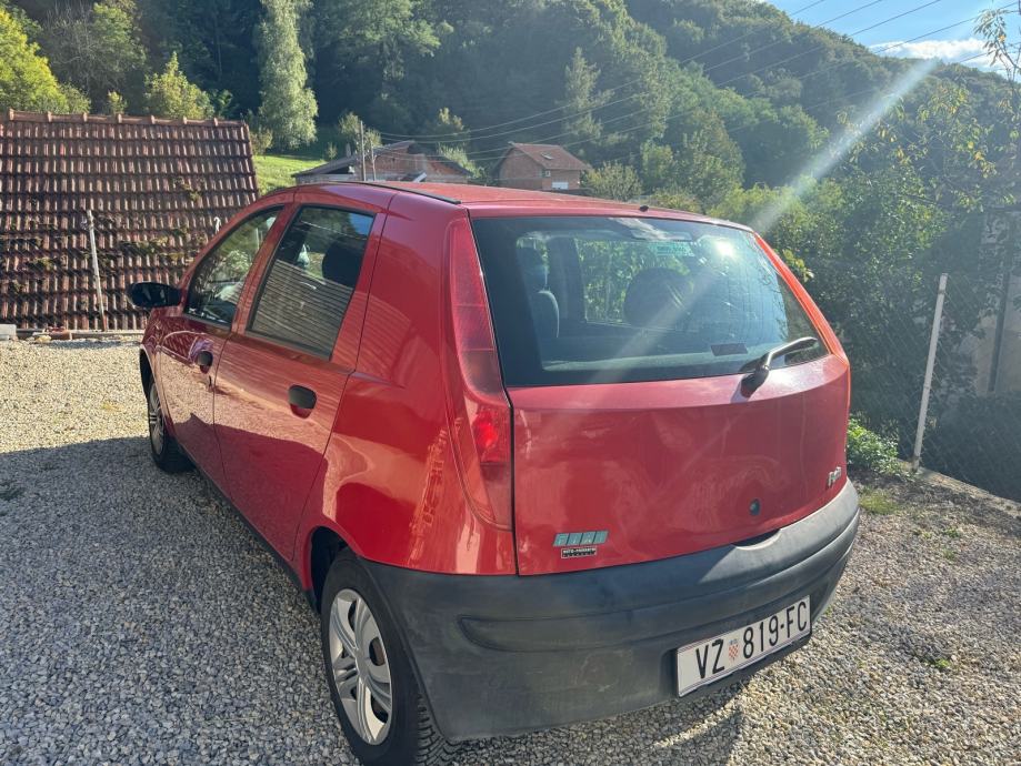 Fiat Punto 1,2, fotografija 3