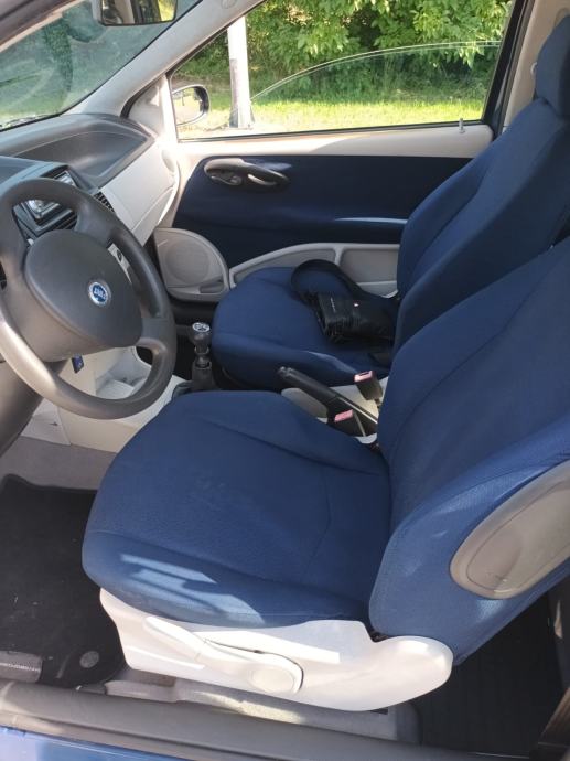 Fiat Punto 1,2, fotografija 6