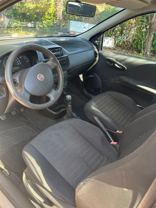 Fiat Punto 1,2, fotografija 6