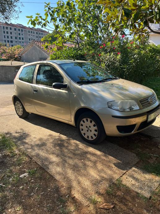 Fiat Punto 1,2, fotografija 2