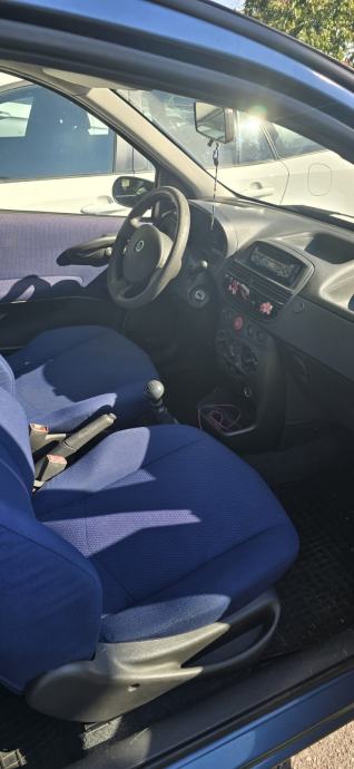 Fiat Punto 1,2, fotografija 2