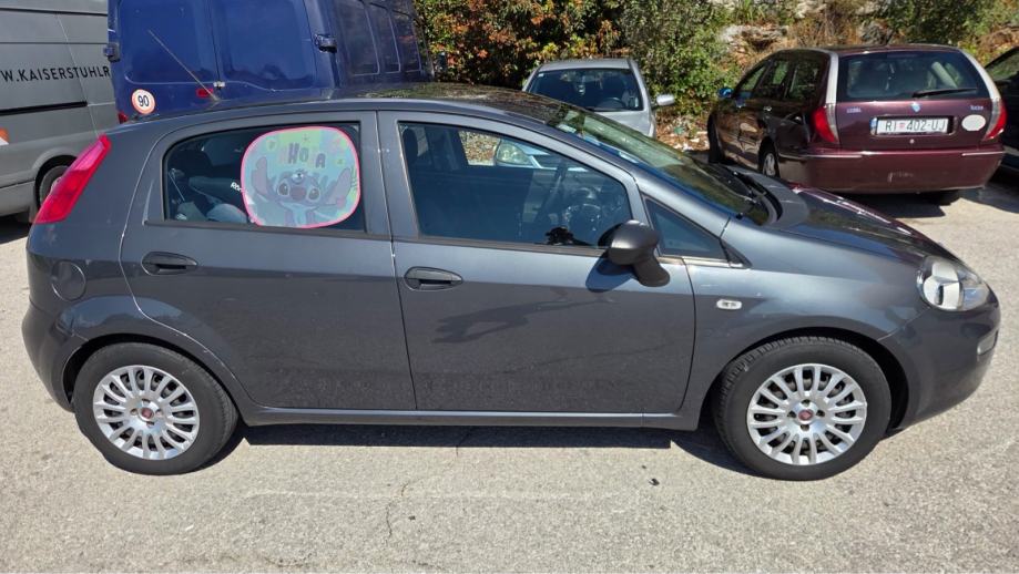 Fiat Punto 1.3 Mjet, fotografija 9