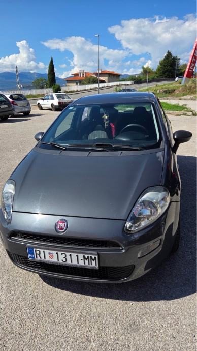 Fiat Punto 1.3 Mjet, fotografija 11