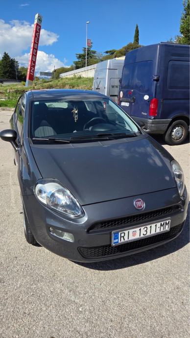Fiat Punto 1.3 Mjet, fotografija 12