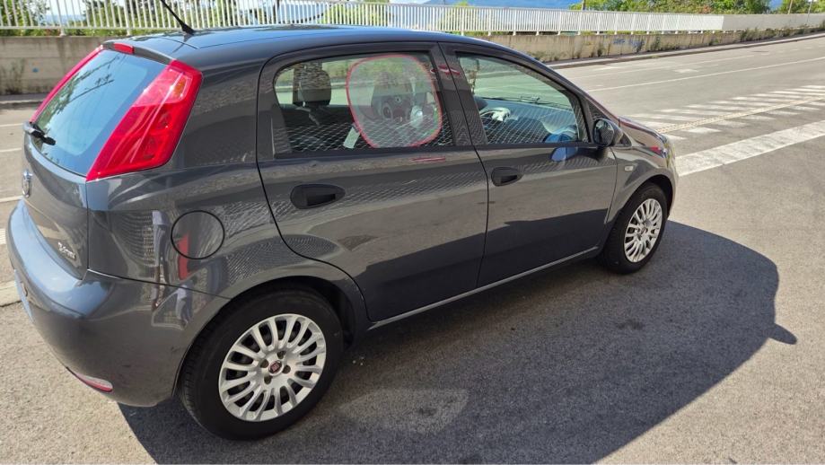 Fiat Punto 1.3 Mjet, fotografija 20