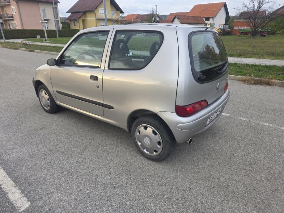 Fiat Seicento 1,1 BENZIN 2004 GODINA, pogled izvana - slika 5
