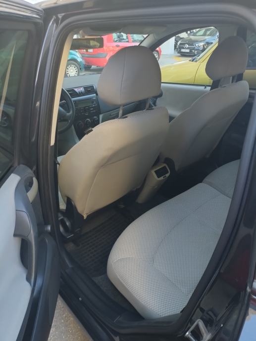 Fiat Stilo 1,9 JTD, fotografija 7
