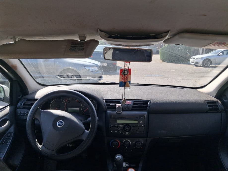 Fiat Stilo 1,9 JTD, fotografija 7