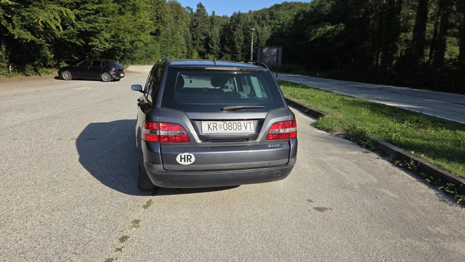 Fiat Stilo SW 1,9 JTD x 2, fotografija 3