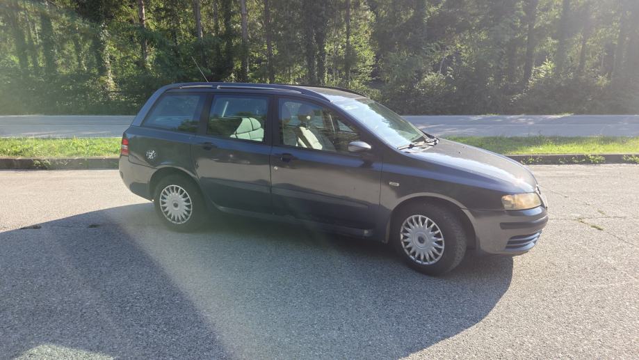 Fiat Stilo SW 1,9 JTD x 2, fotografija 4