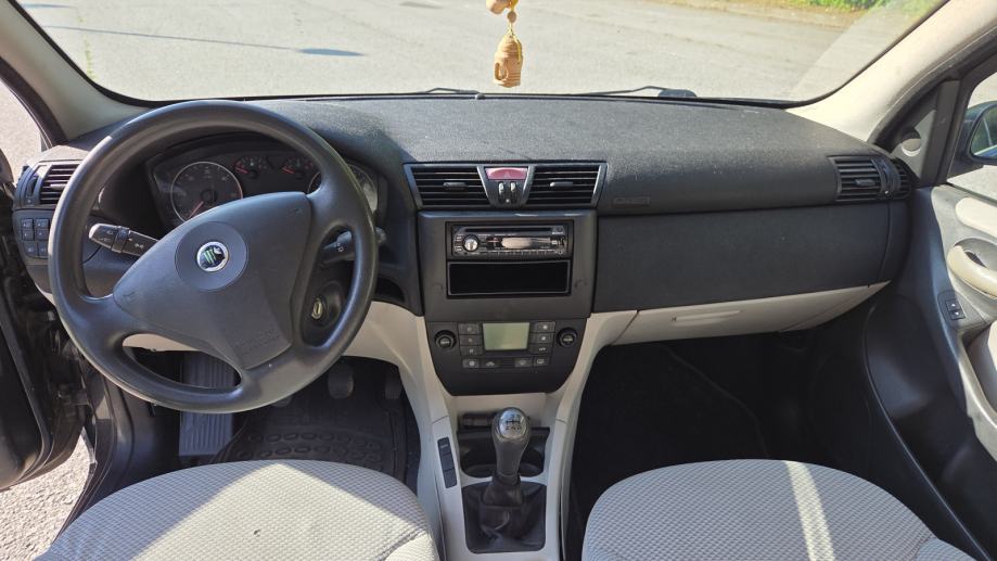 Fiat Stilo SW 1,9 JTD x 2, fotografija 9