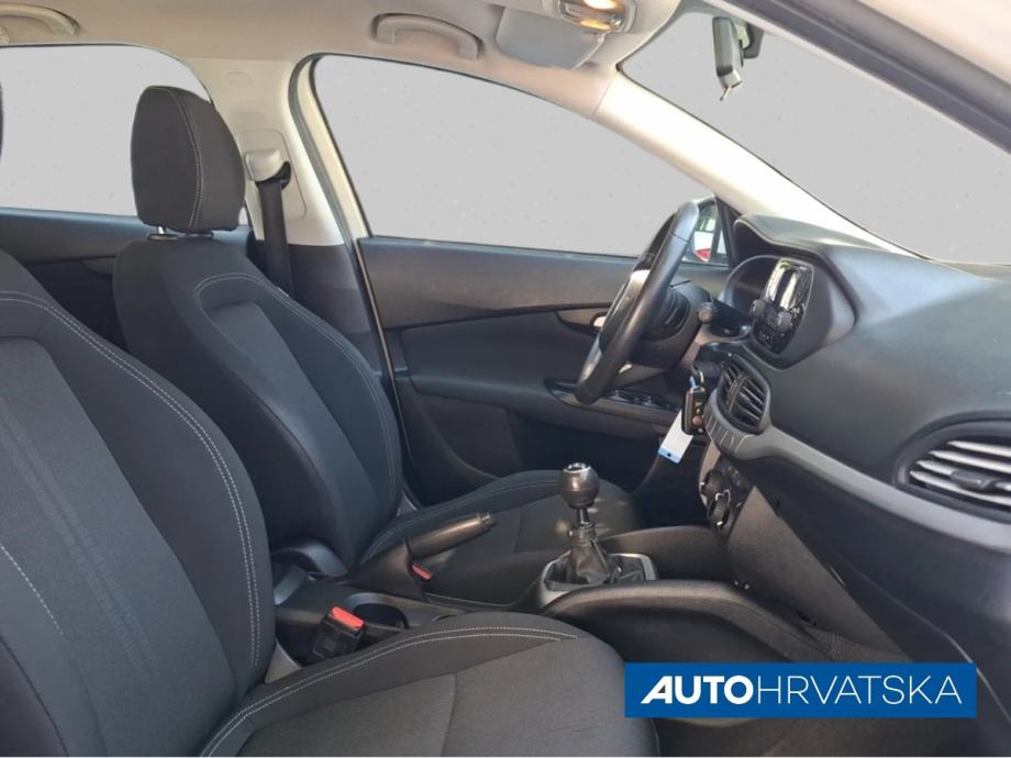 FIAT TIPO 1.6 MJT SW EASY, 7.490,00 €, fotografija 15