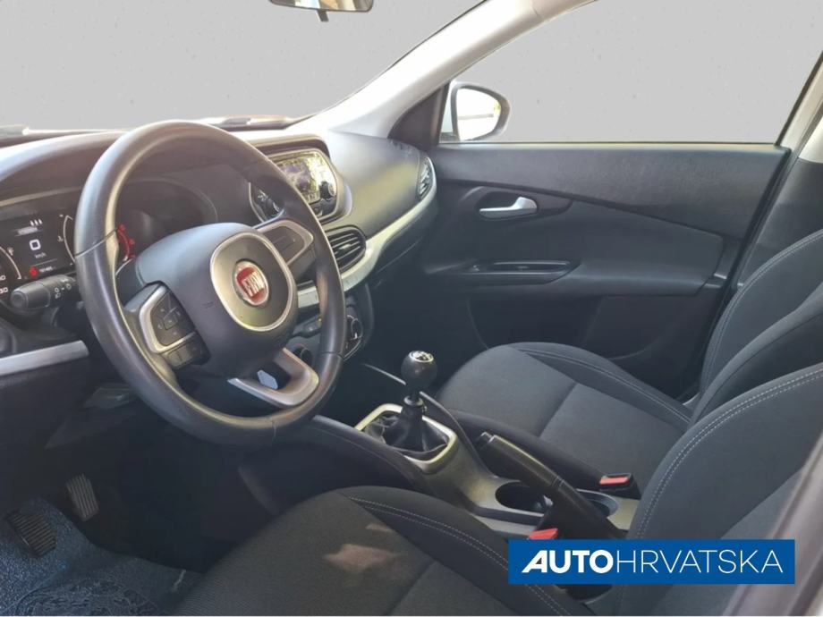 FIAT TIPO 1.6 MJT SW EASY, 7.490,00 €, fotografija 17