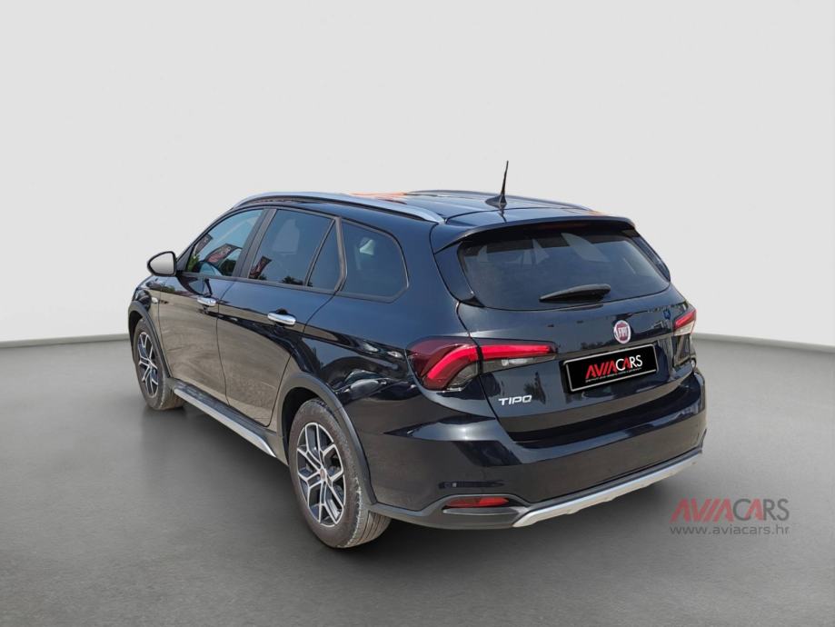 FIAT TIPO CROSS 1.6 JTD 130 KS *VOZILO S JAMSTVOM*, fotografija 5