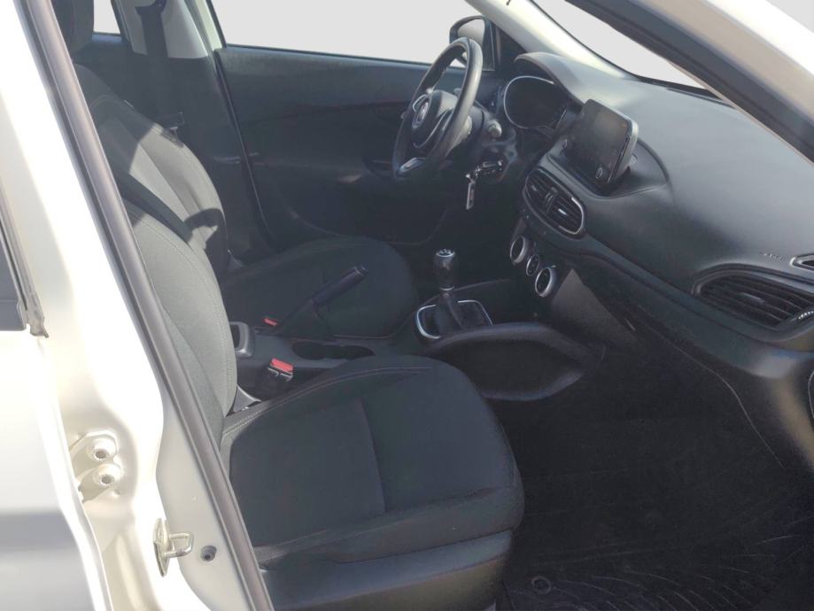 FIAT TIPO SW 1.0 GSE 100 KS *VOZILO S JAMSTVOM*, fotografija 13