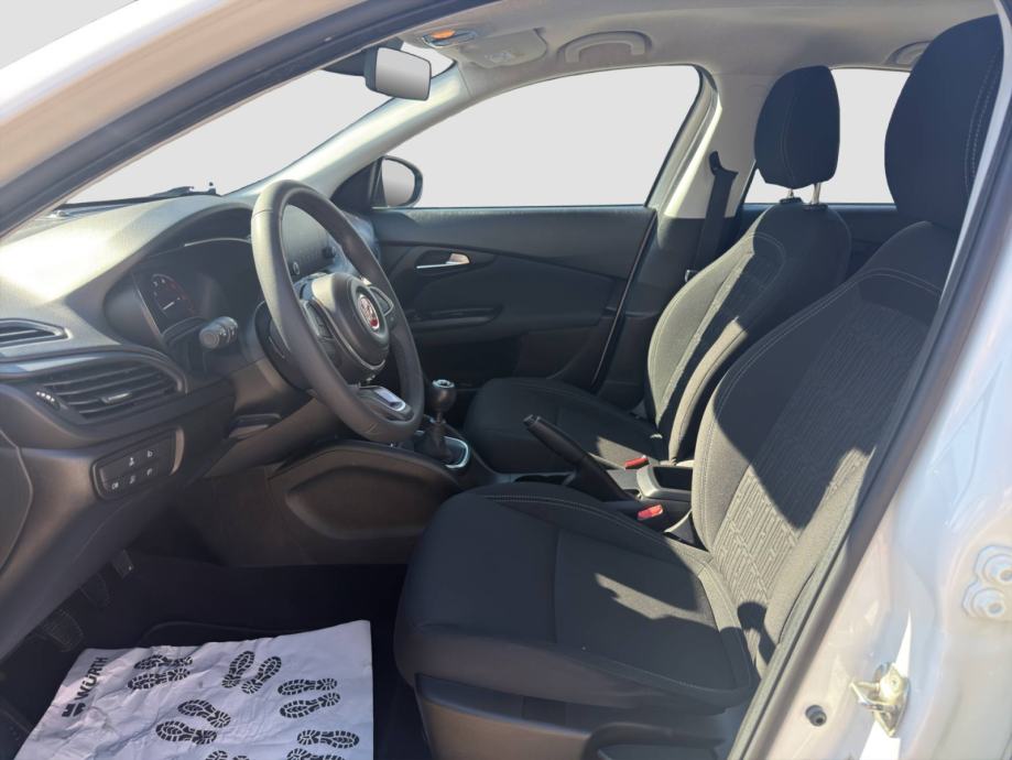 FIAT TIPO SW 1.6 JTD 130 KS *TVORNIČKO JAMSTVO*, fotografija 12