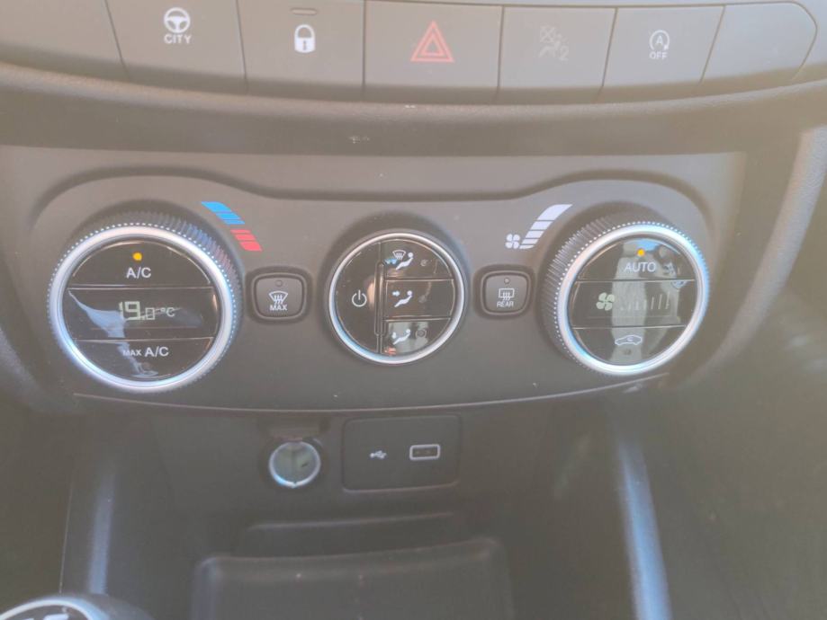 FIAT TIPO SW 1.6 MJET 130 KS *TVORNIČKO JAMSTVO*, fotografija 17