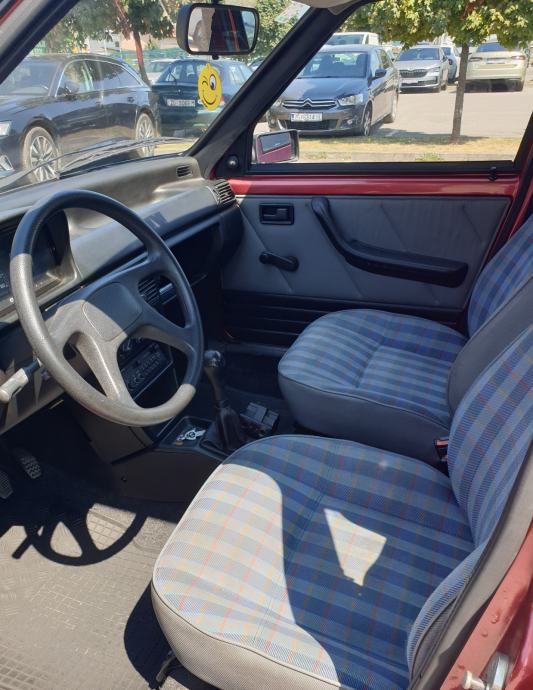 Fiat Uno 1,0 i.E, fotografija 8