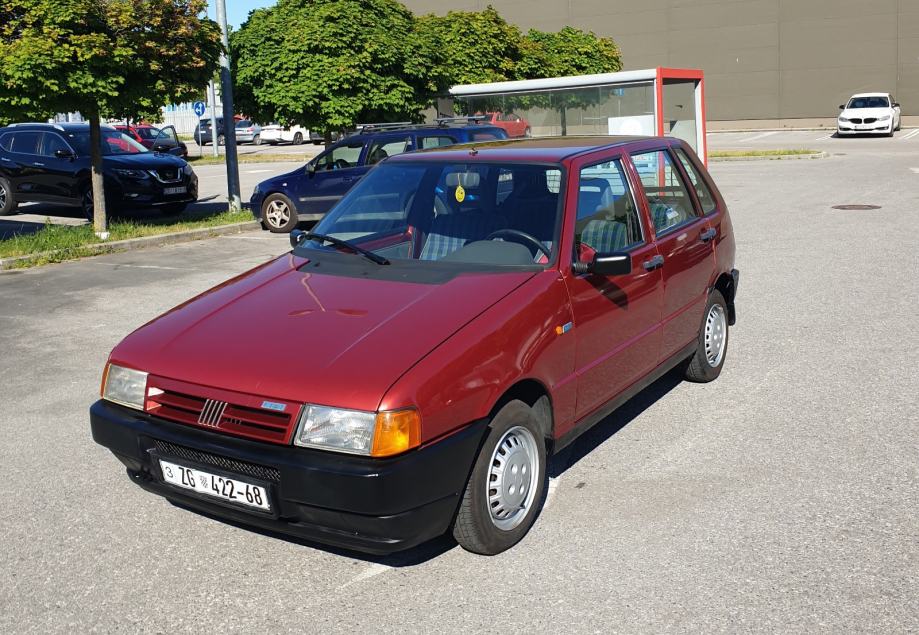 Fiat Uno 1,0 i.E, fotografija 2