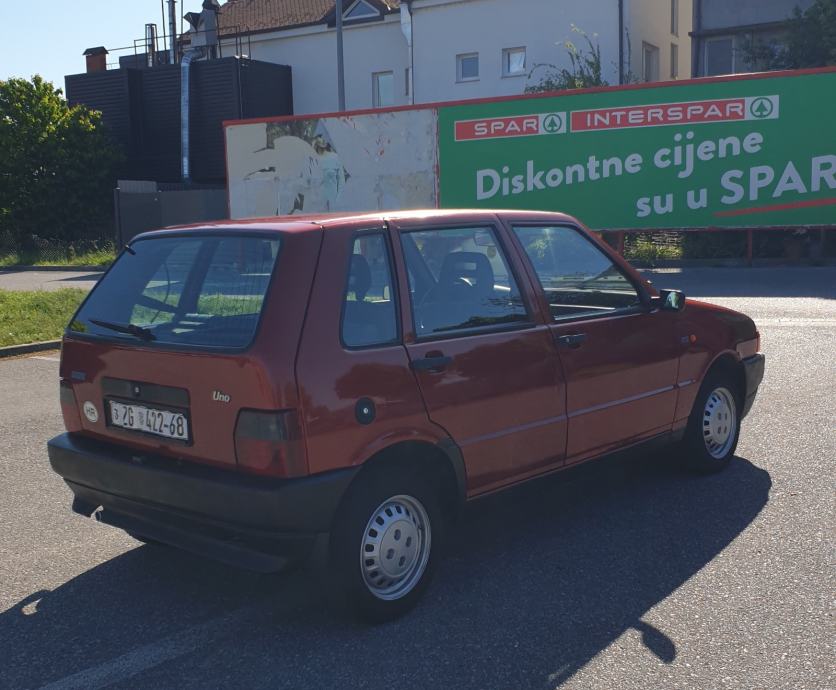 Fiat Uno 1,0 i.E, fotografija 4