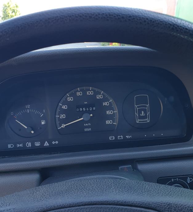 Fiat Uno 1,0 i.E, fotografija 5