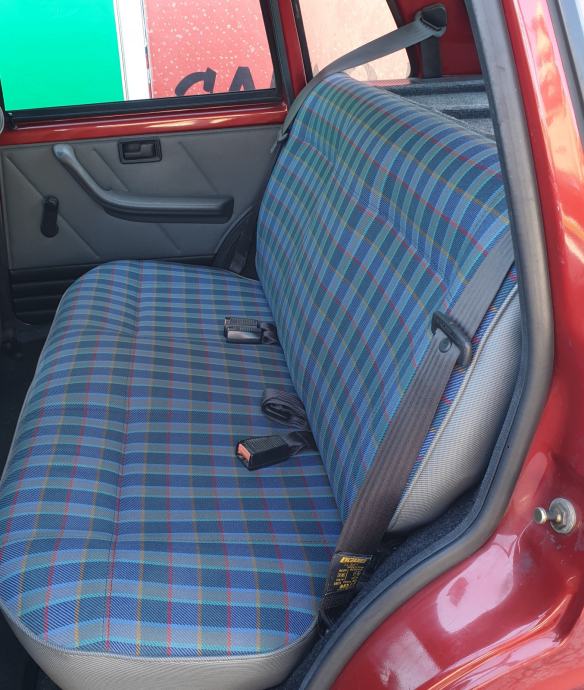 Fiat Uno 1,0 i.E, fotografija 11
