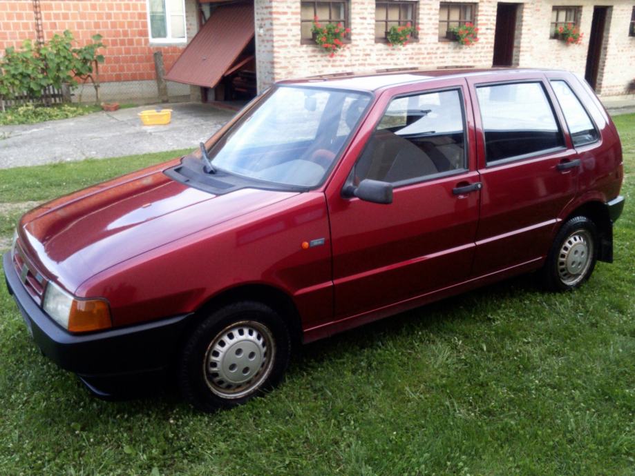 Fiat Uno 1,0 2001.god. Prva vlasnica, kao nov, 2001 god.