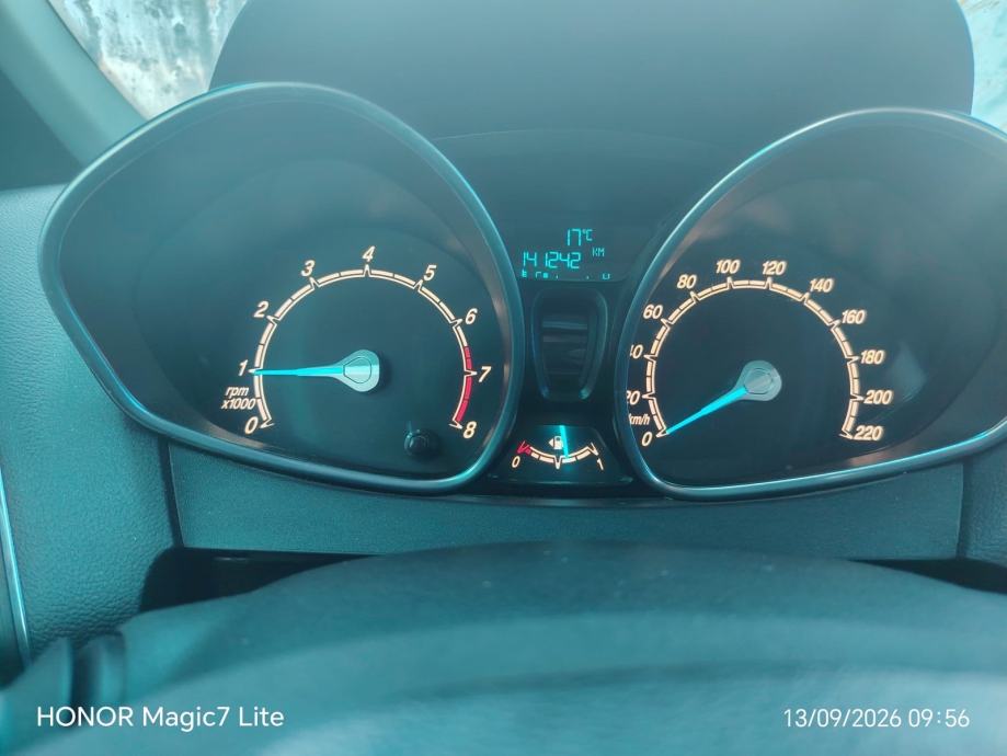 Ford B-Max 1,0 X, fotografija 4