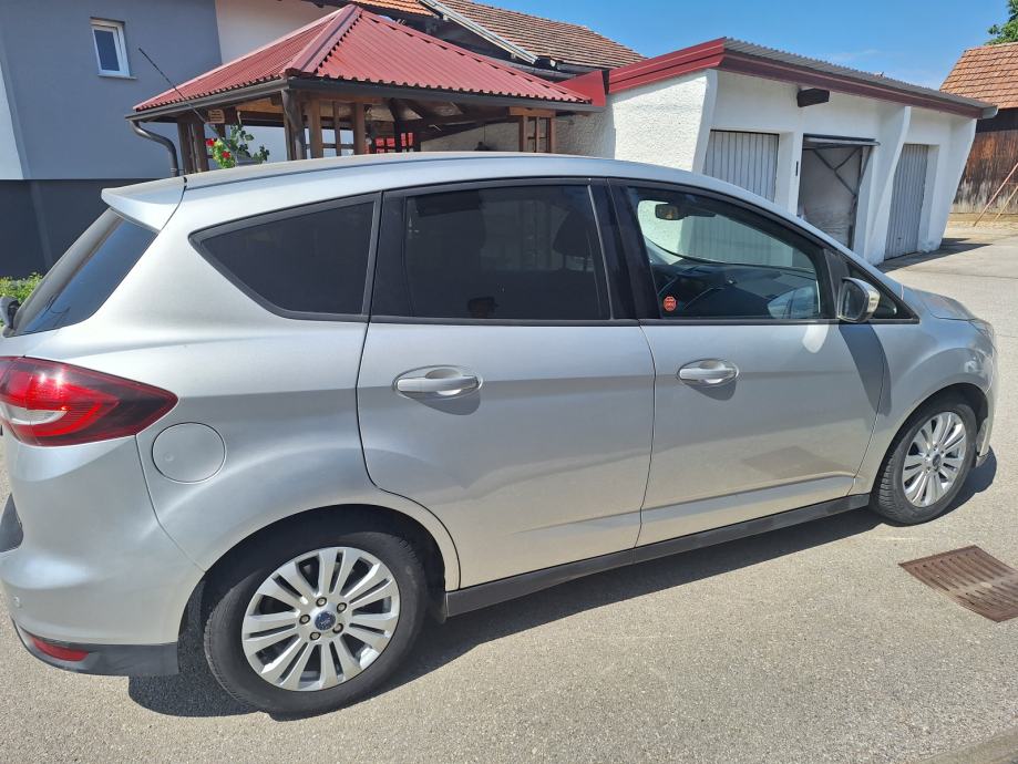 Ford C-Max 1,0 EcoBoost, fotografija 6