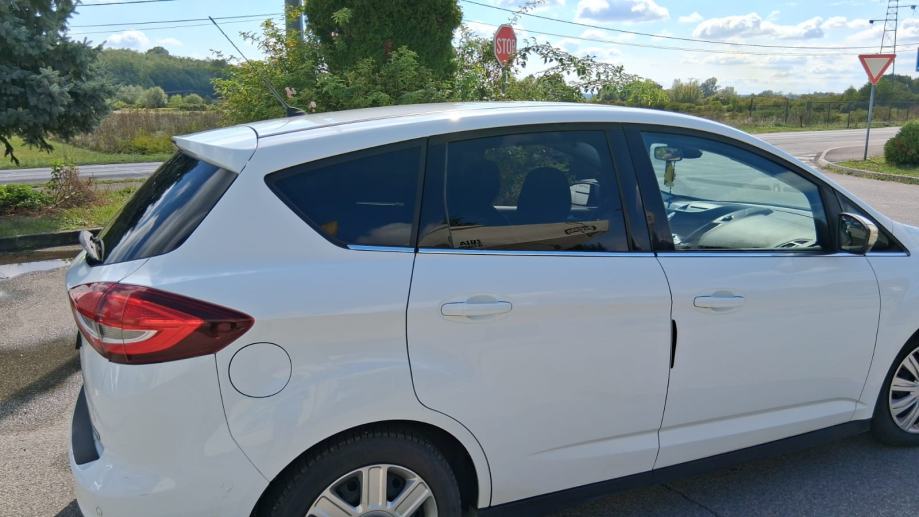 Ford C-Max 1,0ecoboost..novi model euro 6...hitno 1950eur, fotografija 6