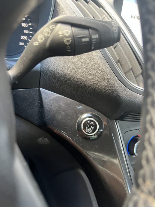 Ford C-Max 1,5 TDCi 77KW TIATNIUM 114000km SERVISNA 099/3445542, fotografija 17