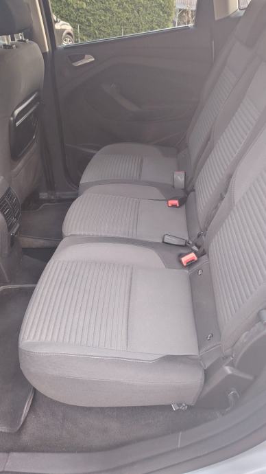 Ford C-Max 1,5 TDCi Titanium, fotografija 14